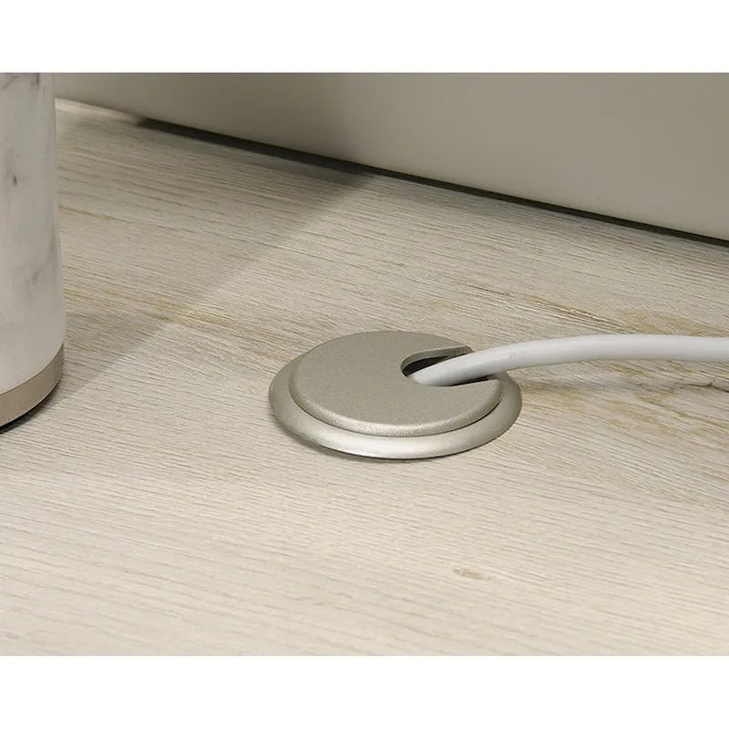 Grand bureau de direction avec tiroirs et pieds métalliques robustes pour bureau à domicile